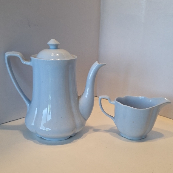 Johnson Brothers Greydawn Blue Mini Coffee Pot 2 cups With Creamer England - Picture 1 of 8